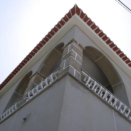 Villa Guesthouse Vandrerhjem Atouguia Da Baleia