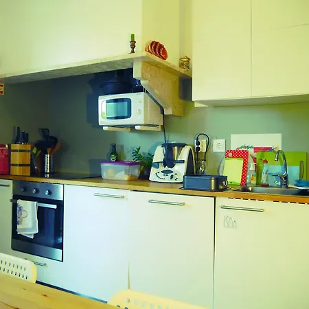 Villa Guesthouse *